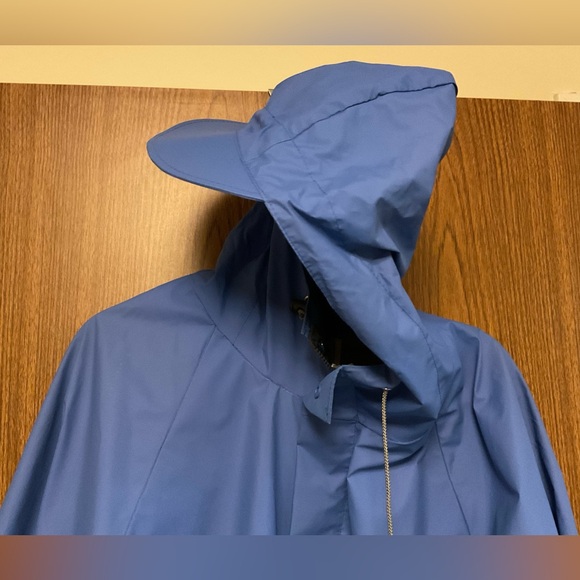 LL Bean Maine Guide Rain Coat - Large - Picture 5 of 8